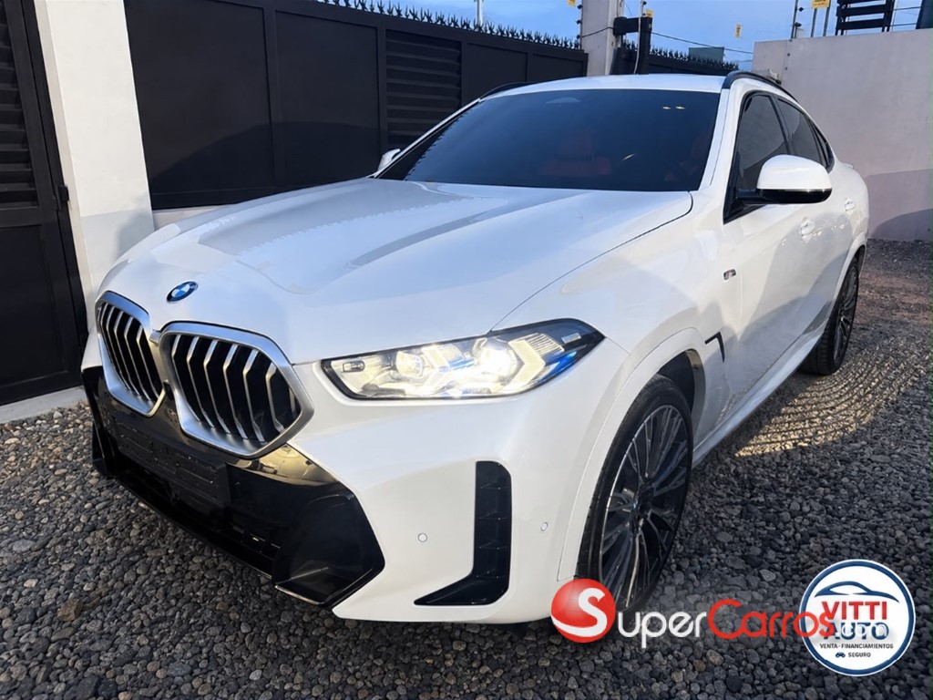 2024 BMW X 6 xDrive40i — foto 1 / 12