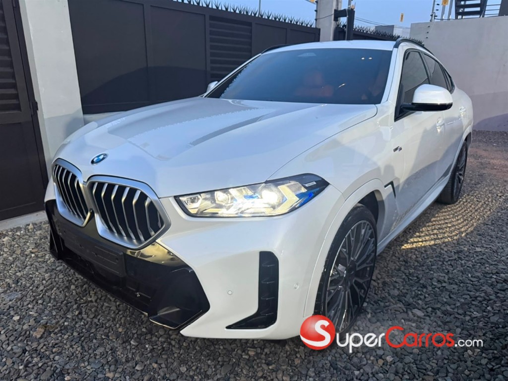 2024 BMW X 6 xDrive40i — foto 11 / 12