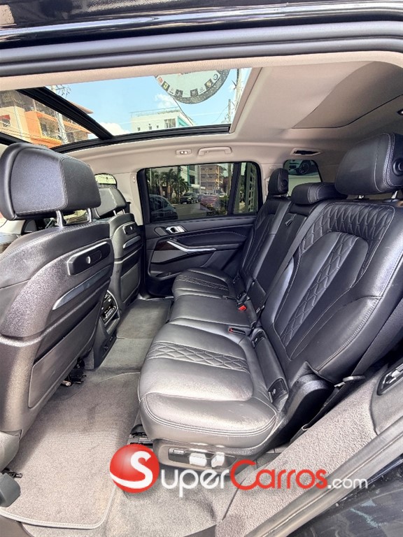 2024 BMW X 7 XDRIVE 40i — foto 6 / 11