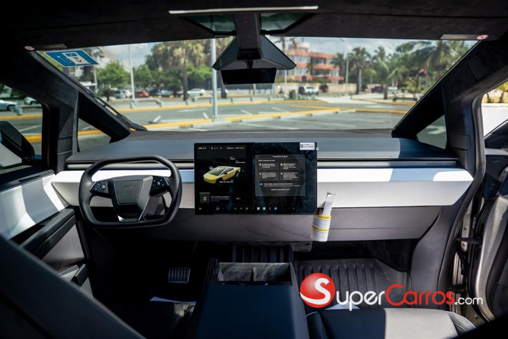2024 Tesla CyberTruck — foto 12 / 12
