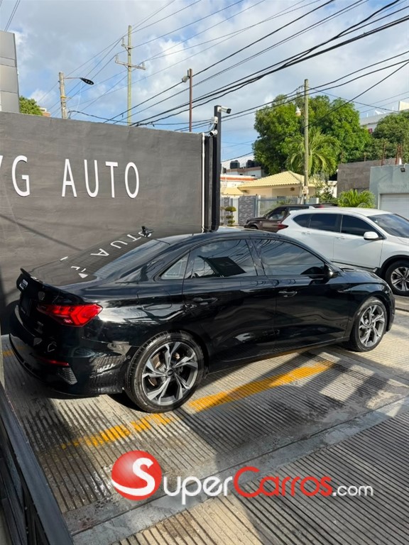 2022 Audi A3 Premium — foto 2 / 9
