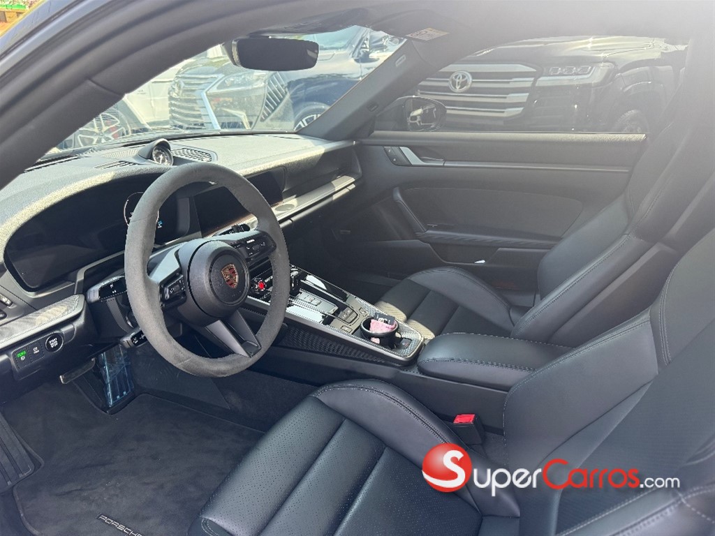 2025 Porsche 911 Carrera — foto 4 / 4
