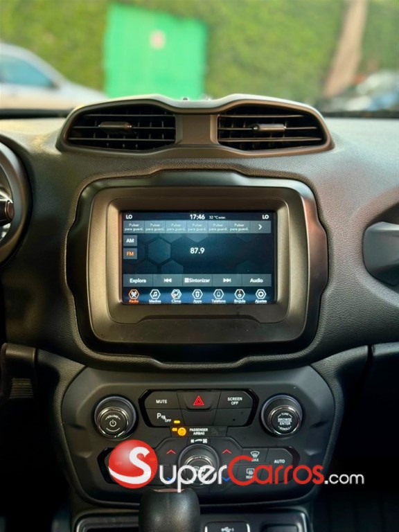 2022 Jeep Renegade Sport — foto 9 / 12