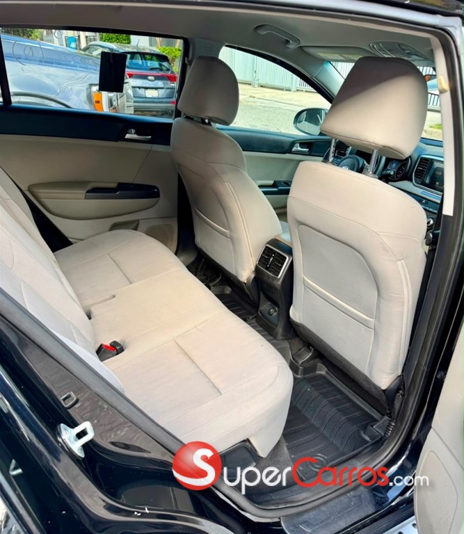 2021 Kia Sportage LX — foto 4 / 11