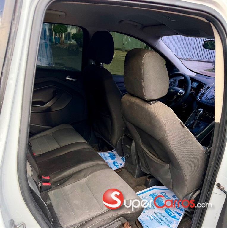 2014 Ford Escape SE — foto 9 / 11