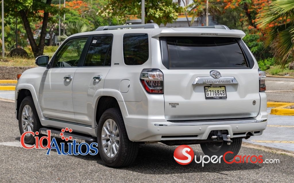 2024 Toyota 4 Runner Limited — foto 4 / 12