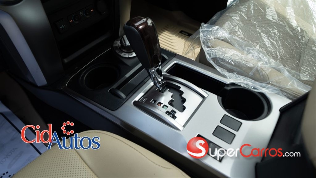 2024 Toyota 4 Runner Limited — foto 8 / 12