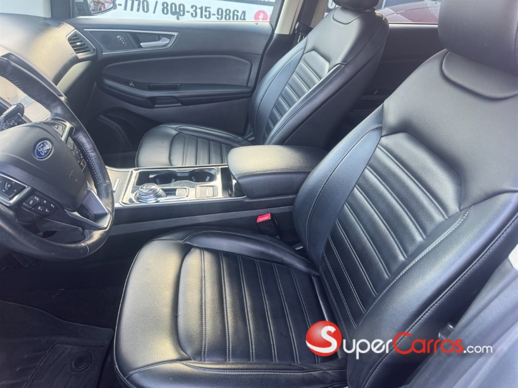2020 Ford EDGE SEL — foto 8 / 10