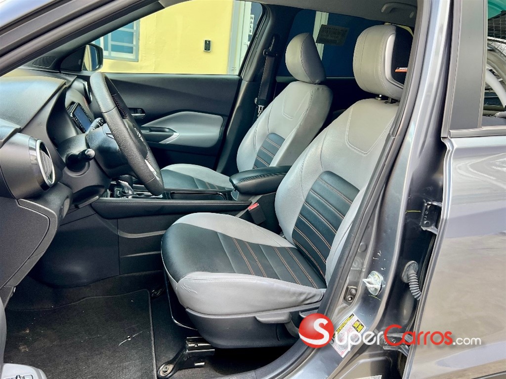 2023 Nissan Kicks SR — foto 8 / 12