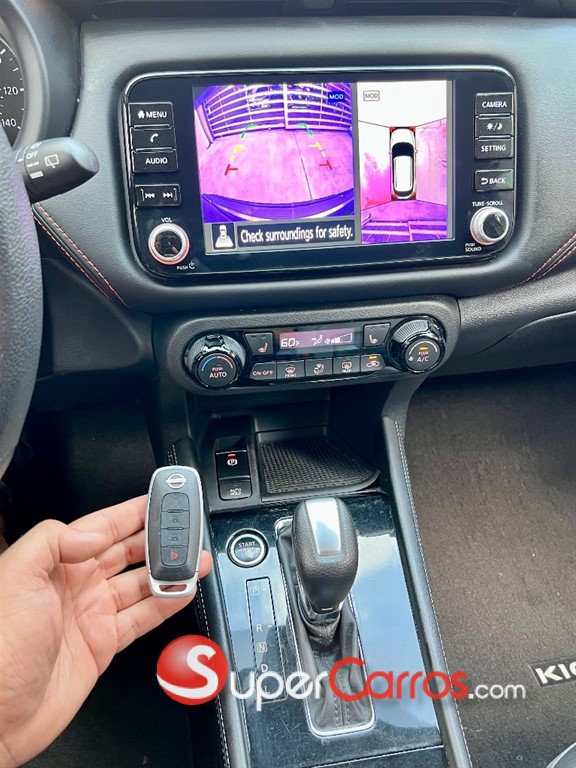 2023 Nissan Kicks SR — foto 10 / 12