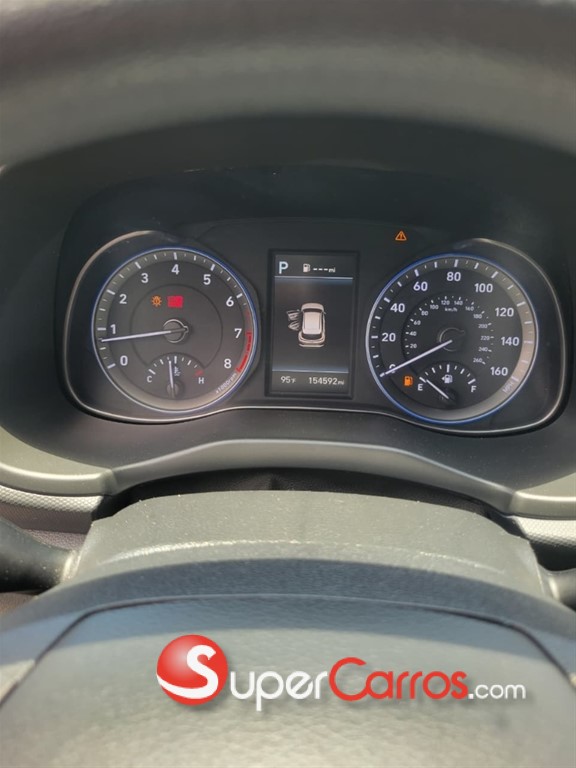 2021 Hyundai KONA — foto 8 / 10