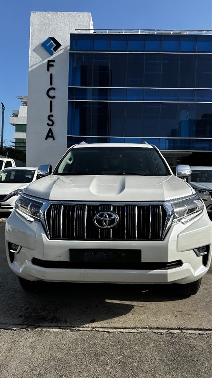 2022 Toyota Land Cruiser Prado TXL — foto 2 / 8