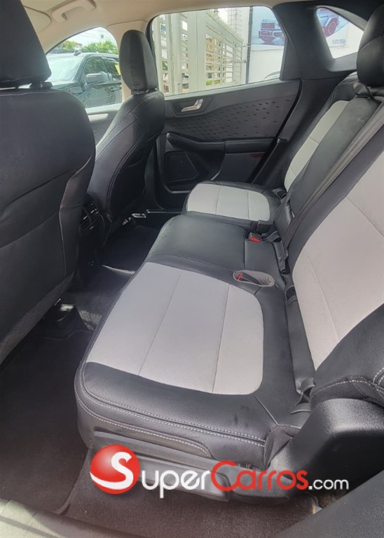 2020 Ford Escape SE — foto 7 / 11