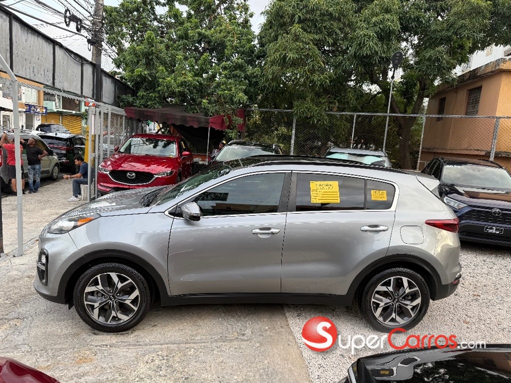 2020 Kia Sportage EX — foto 5 / 12