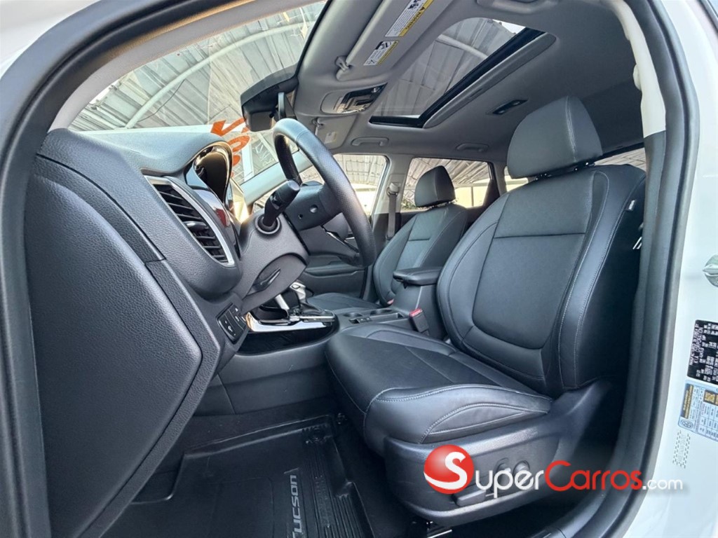 2022 Kia Seltos SX — foto 8 / 12