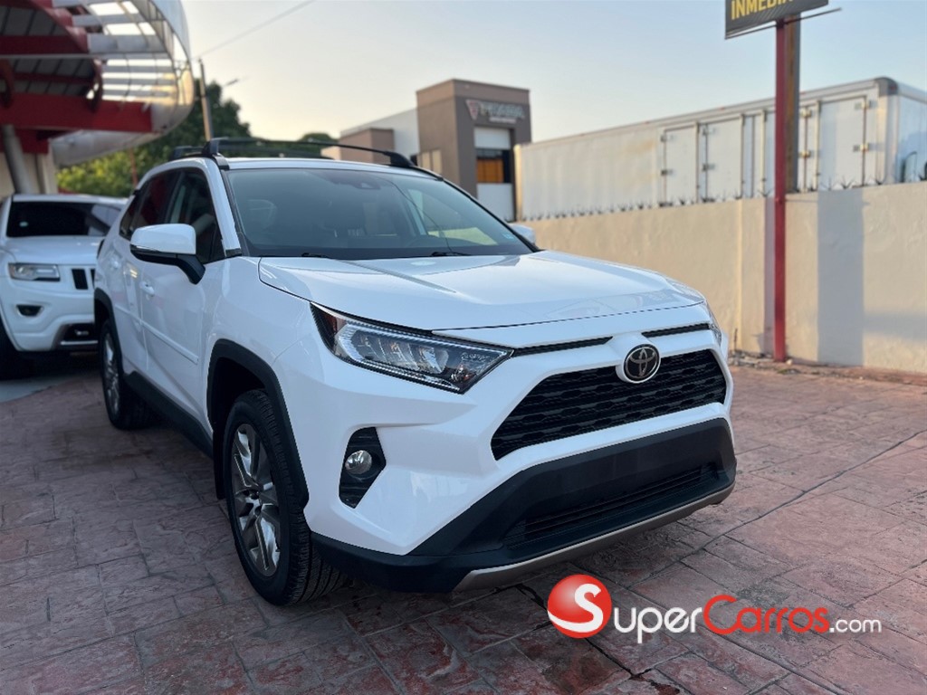 2020 Toyota RAV4 XLE Premium — foto 3 / 11
