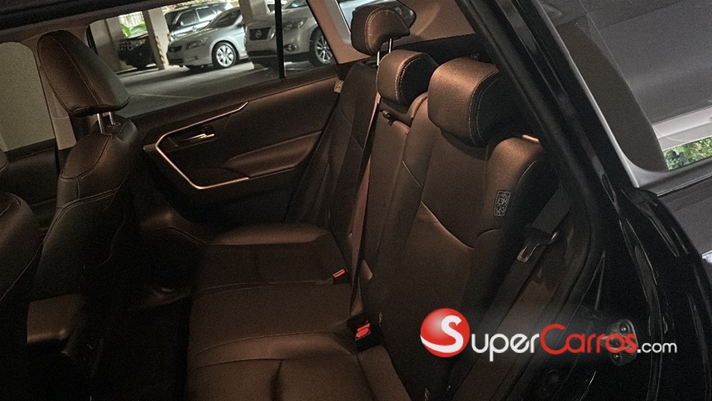 2022 Toyota RAV4 Hibrid — foto 11 / 12