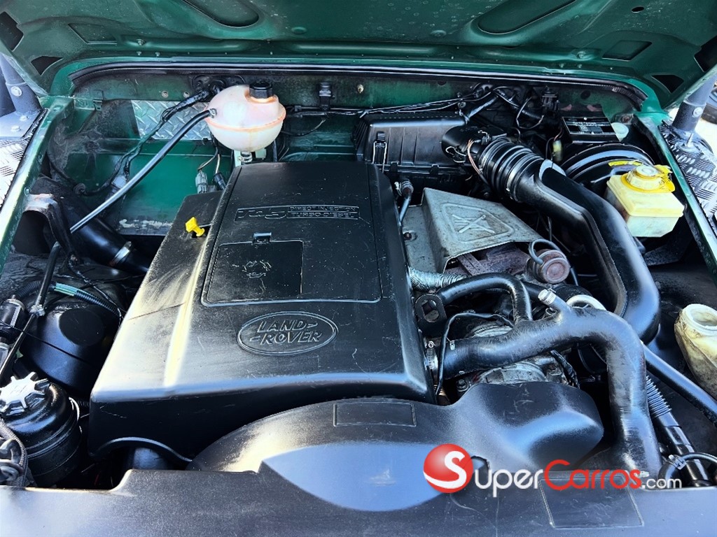 2005 Land Rover Defender 110 — foto 4 / 12