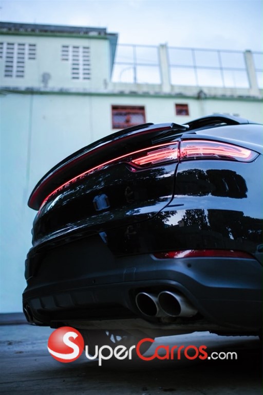2020 Porsche Cayenne Coupe S — foto 6 / 12