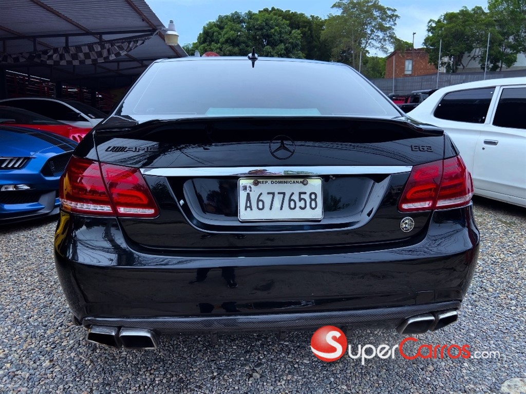 2010 Mercedes-Benz Clase E 63 AMG — foto 6 / 12