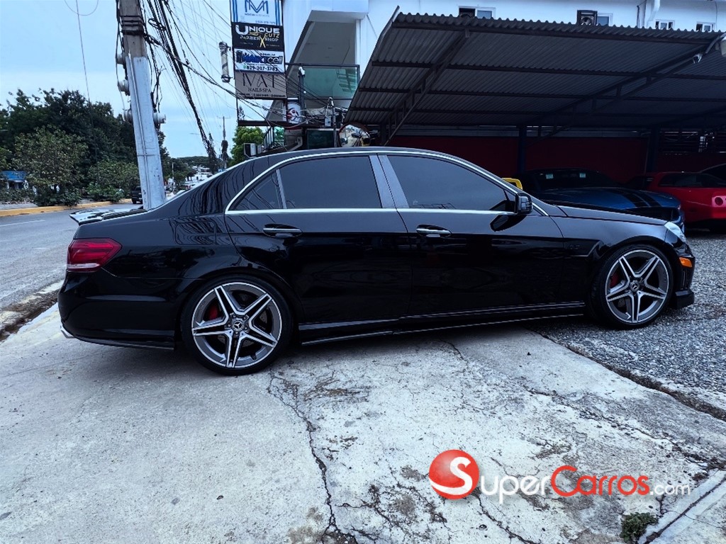 2010 Mercedes-Benz Clase E 63 AMG — foto 10 / 12