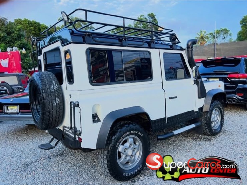 2002 Land Rover Defender — foto 8 / 12