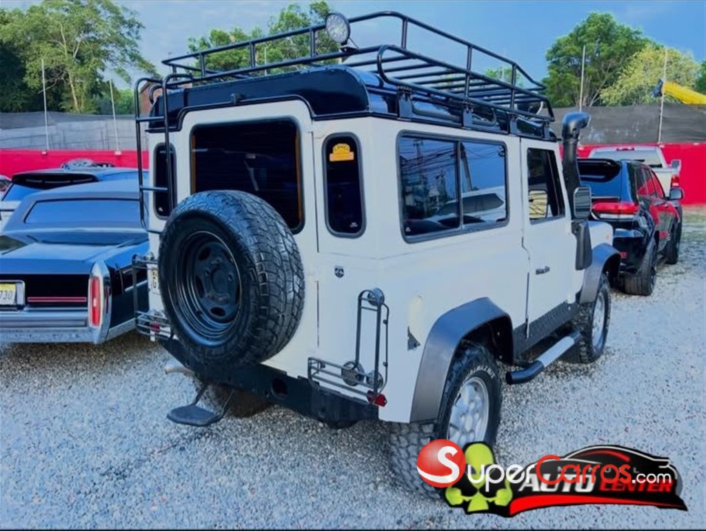 2002 Land Rover Defender — foto 12 / 12