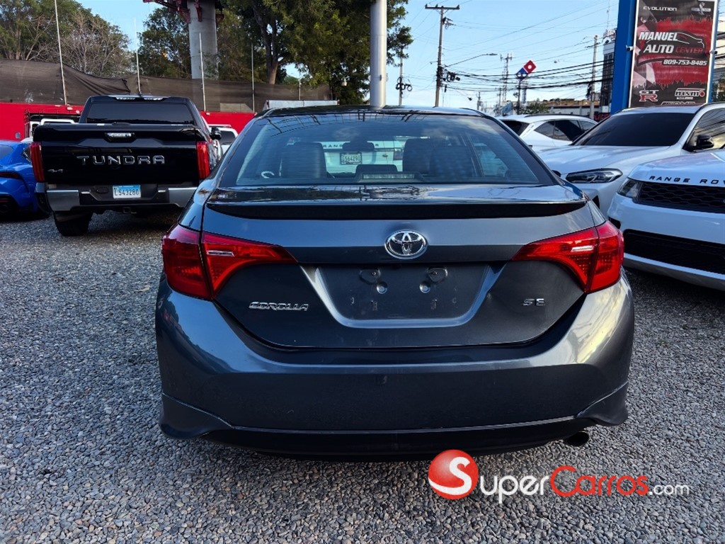 2019 Toyota Corolla SE — foto 4 / 10