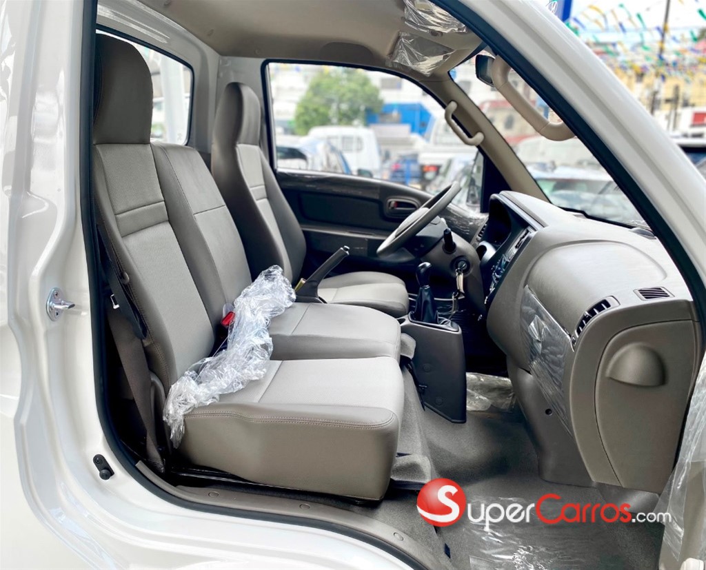 2026 Hyundai H-100 — foto 8 / 12