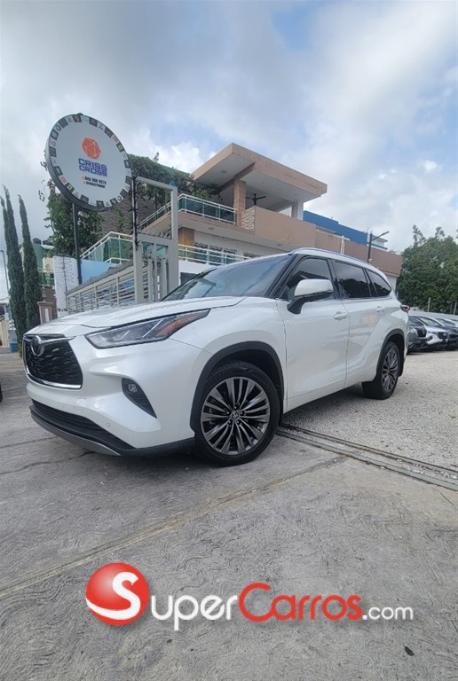 2021 Toyota Highlander Platinum
