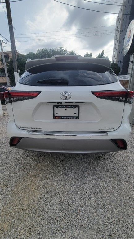 2021 Toyota Highlander Platinum — foto 4 / 12