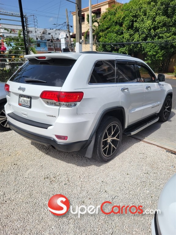 2014 Jeep Grand Cherokee Laredo 4x4 — foto 5 / 10