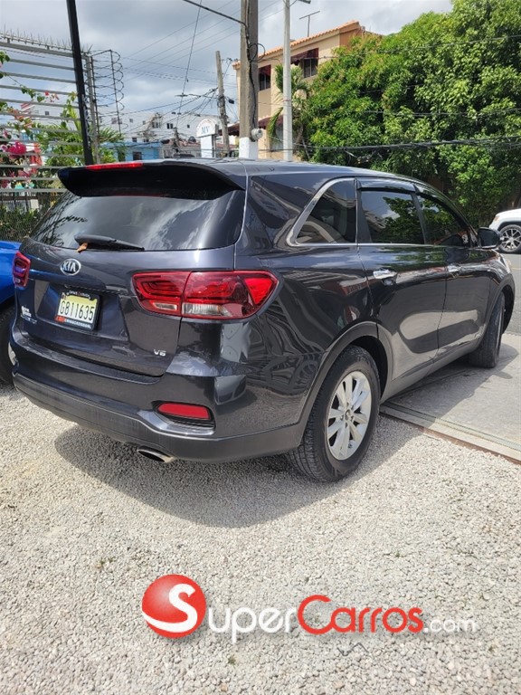 2019 Kia Sorento LX — foto 4 / 10