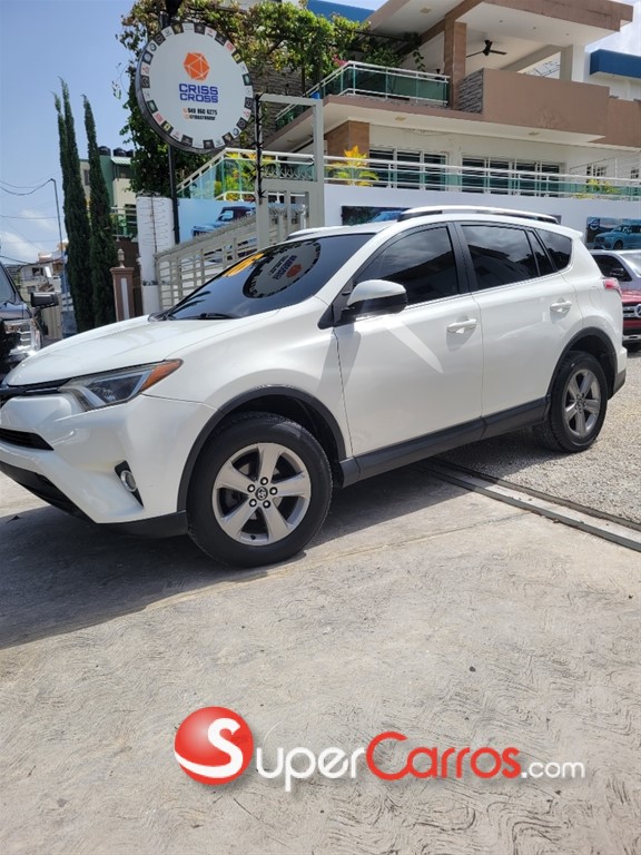 2016 Toyota RAV4 LE