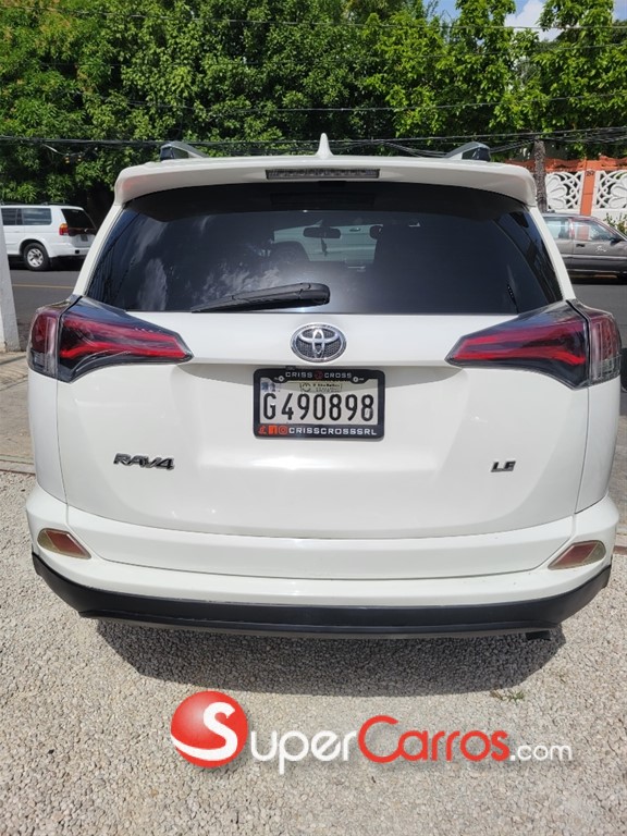 2016 Toyota RAV4 LE — foto 4 / 9