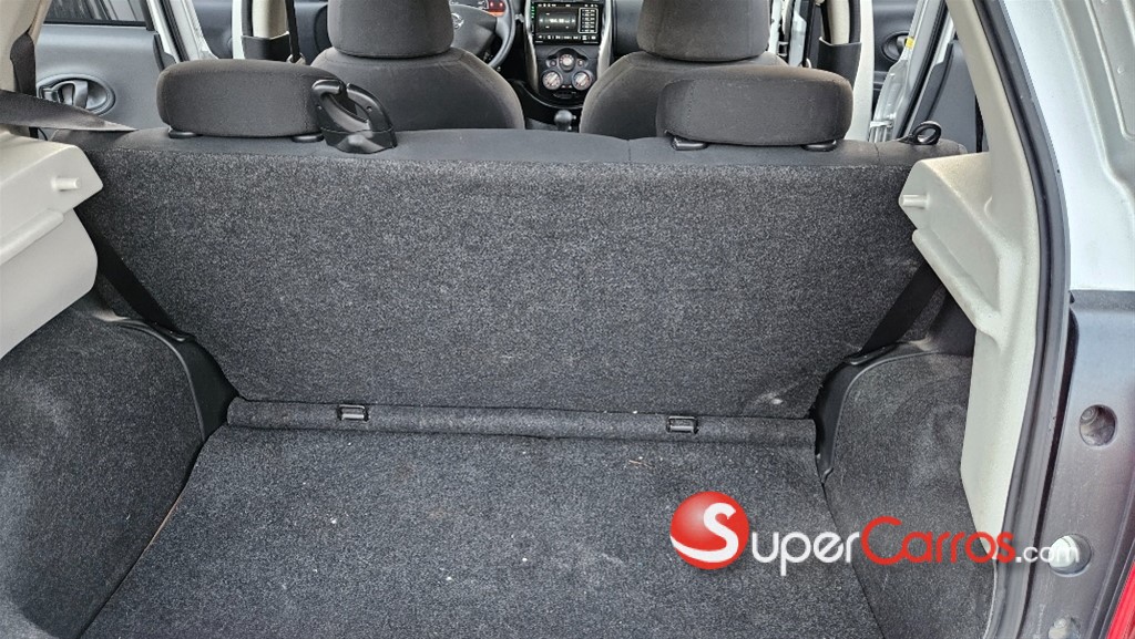 2019 Nissan March — foto 7 / 10