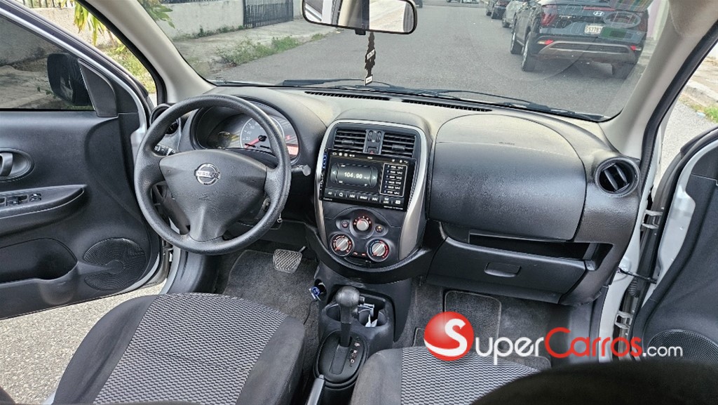 2019 Nissan March — foto 8 / 10