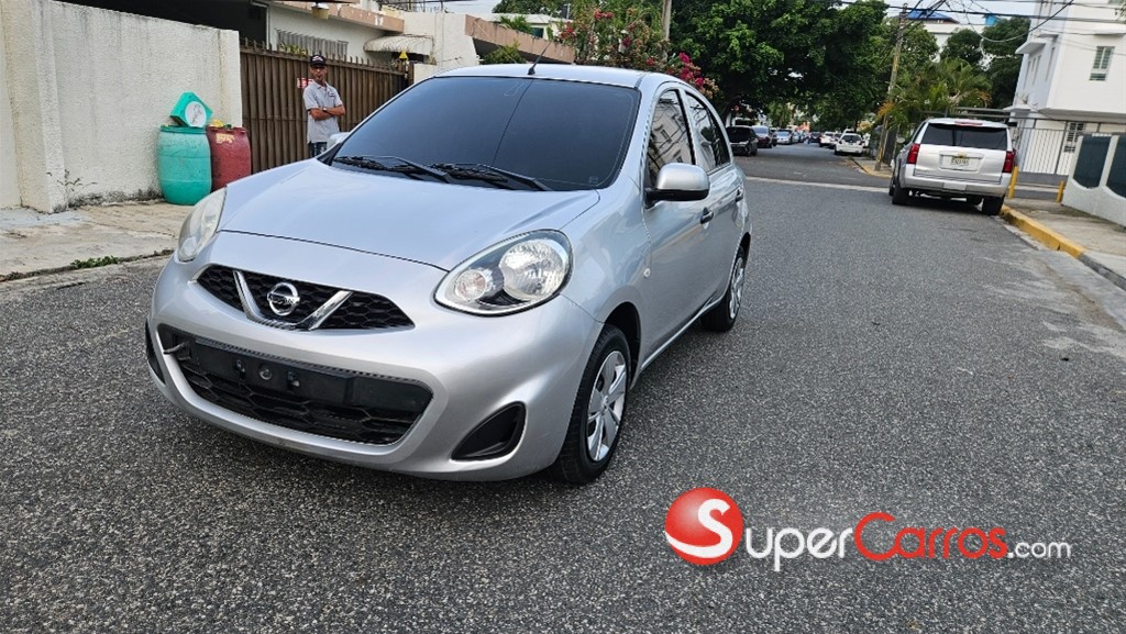 2019 Nissan March — foto 10 / 10