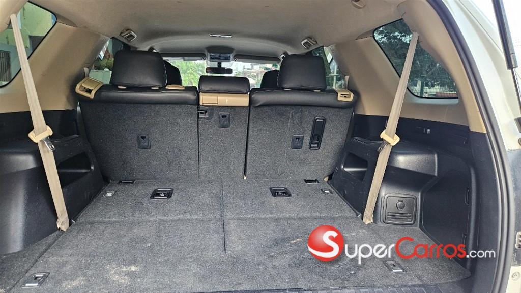 2013 Toyota 4 Runner — foto 10 / 12