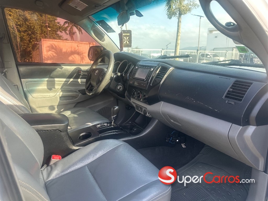 2015 Toyota Tacoma — foto 4 / 11