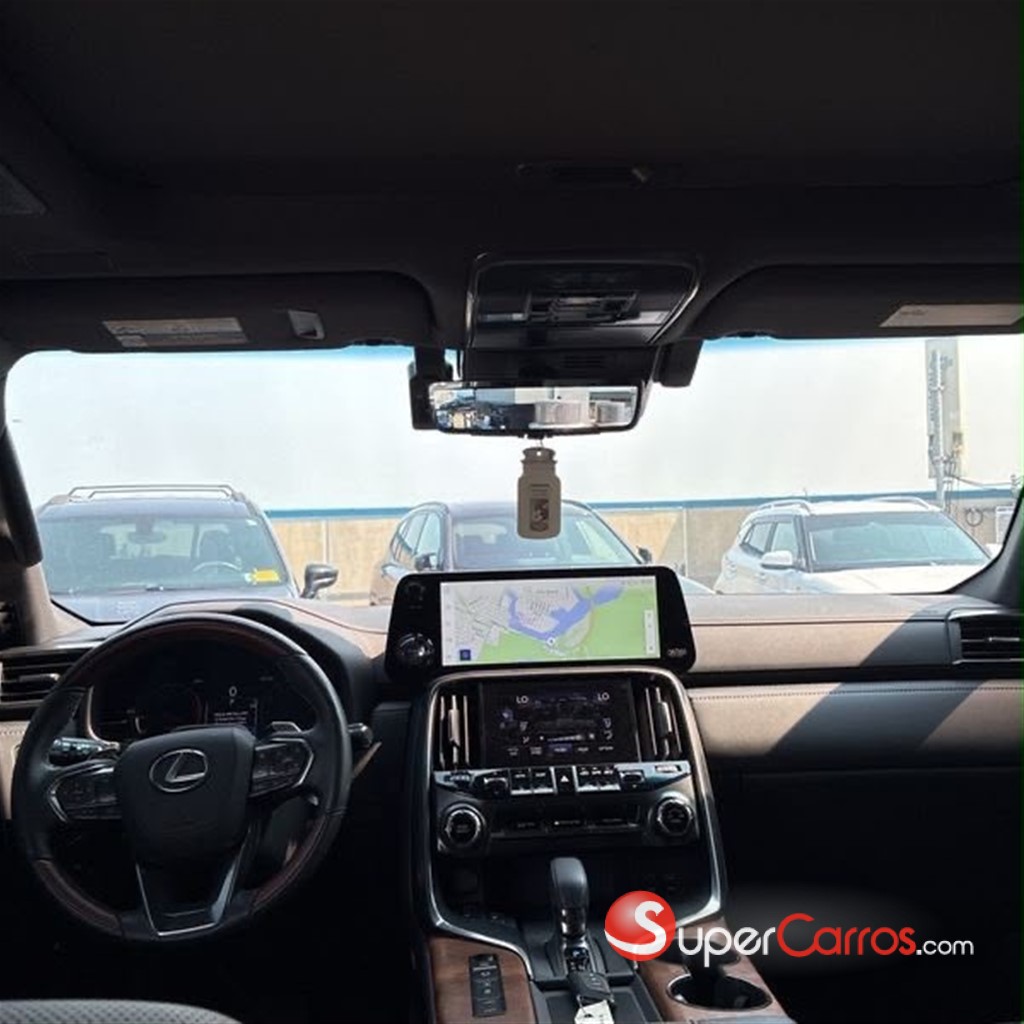 2025 Lexus LX 700 — foto 5 / 10
