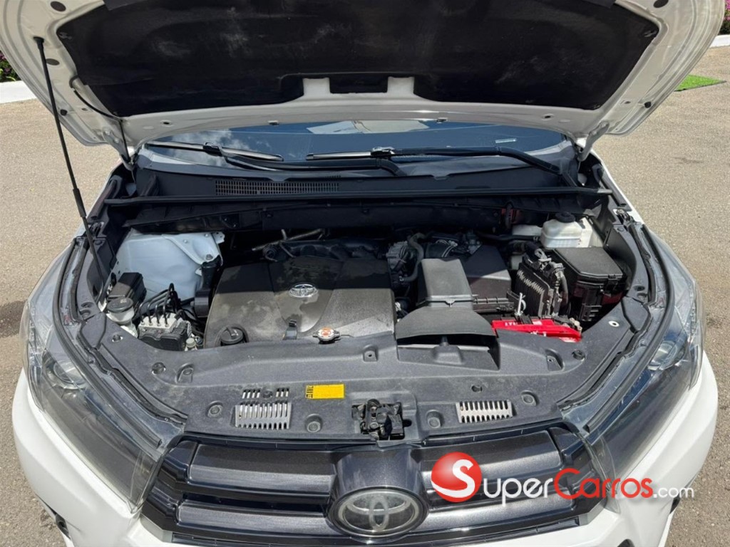 2019 Toyota Highlander SE — foto 7 / 7