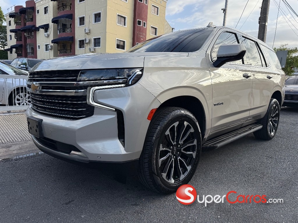 2022 Chevrolet Tahoe LT — foto 3 / 10
