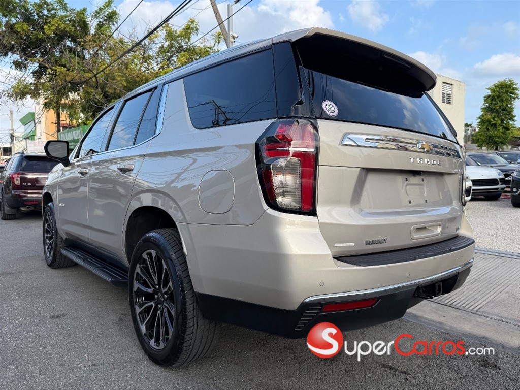2022 Chevrolet Tahoe LT — foto 4 / 10