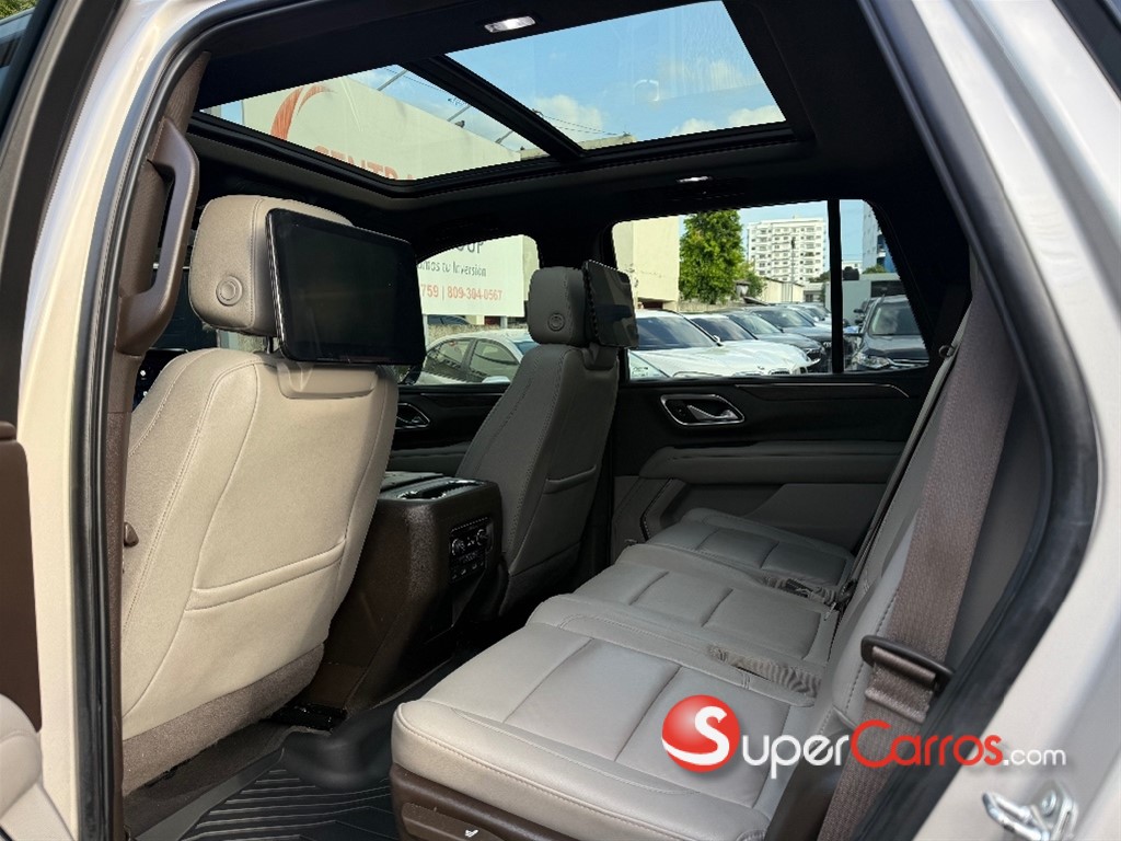 2022 Chevrolet Tahoe LT — foto 7 / 10