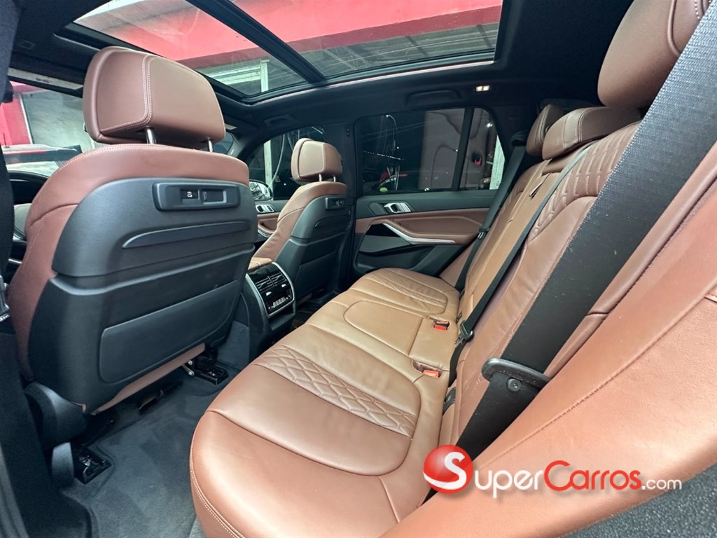 2020 BMW X 5 XDRIVE 40i — foto 10 / 12