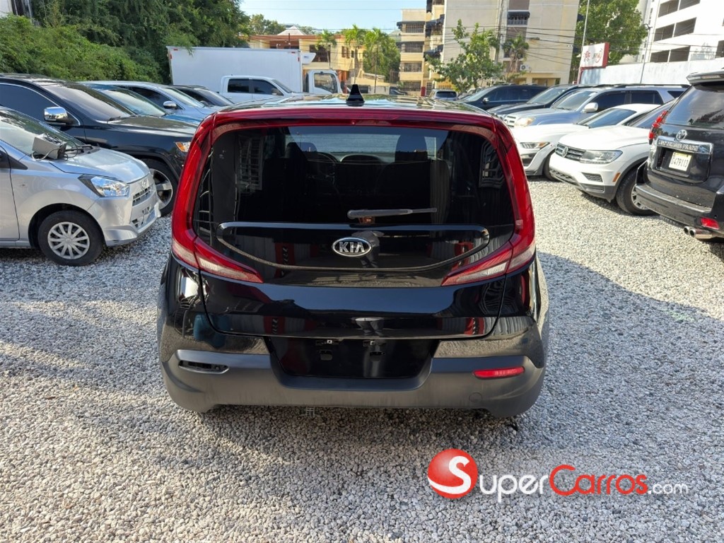 2021 Kia Soul — foto 4 / 10