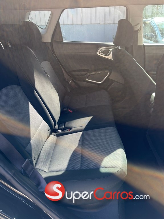 2021 Kia Soul — foto 9 / 10
