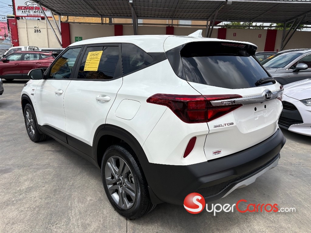 2021 Kia Seltos LX — foto 5 / 10