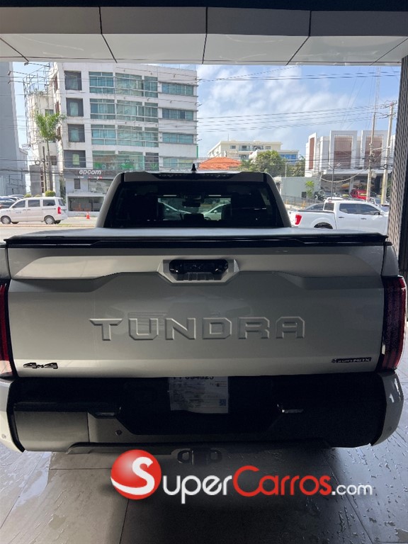 2026 Toyota Tundra iForce Max Limited — foto 8 / 11
